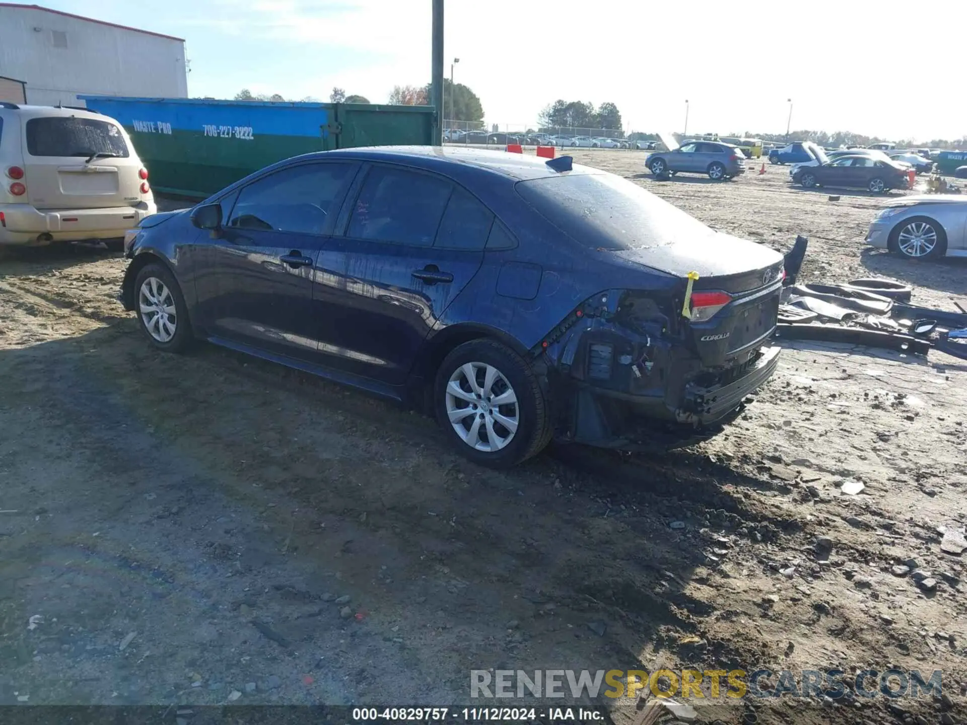 3 Photograph of a damaged car 5YFEPMAE3NP279136 TOYOTA COROLLA 2022