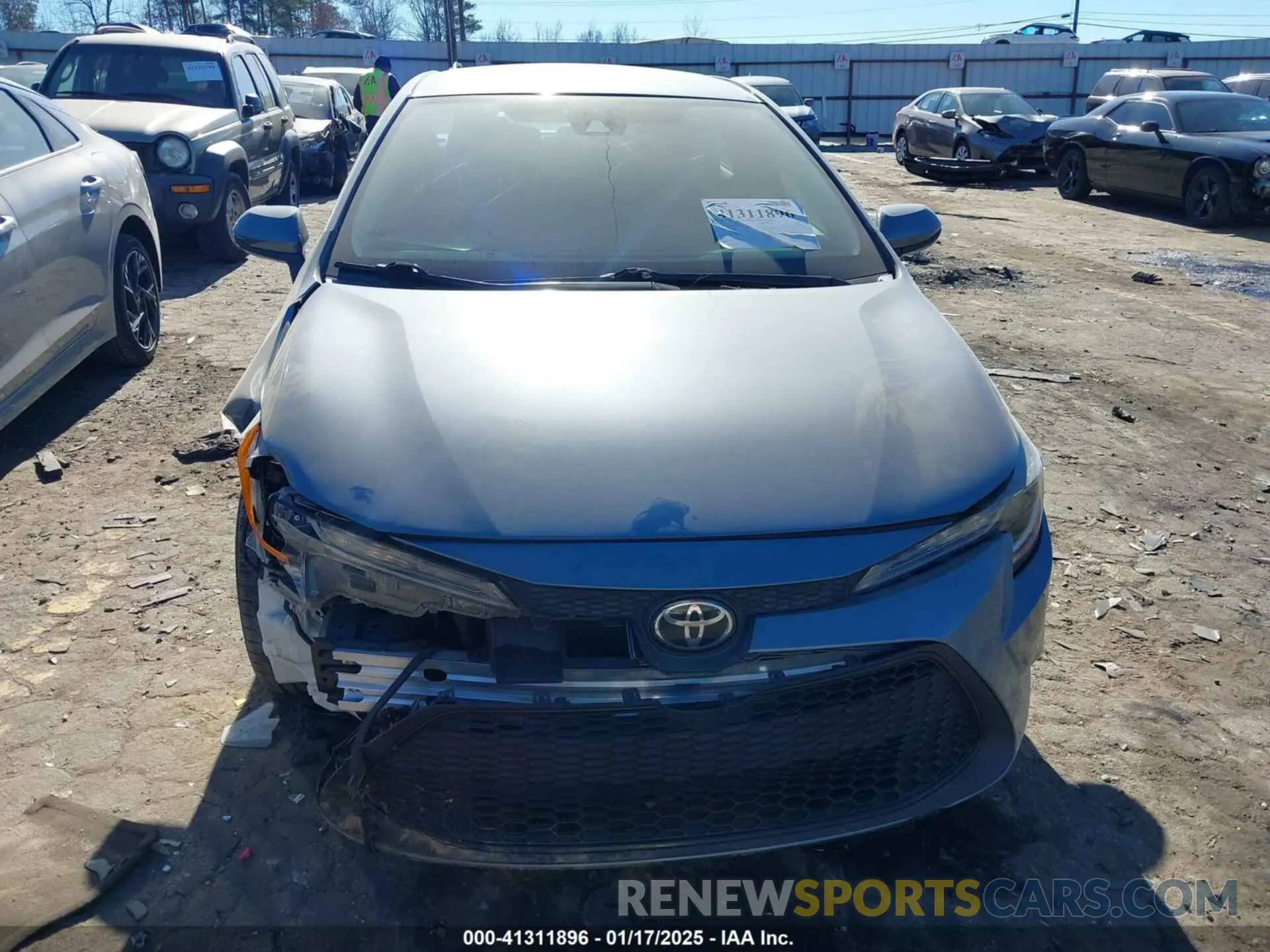 13 Photograph of a damaged car 5YFEPMAE3NP299757 TOYOTA COROLLA 2022
