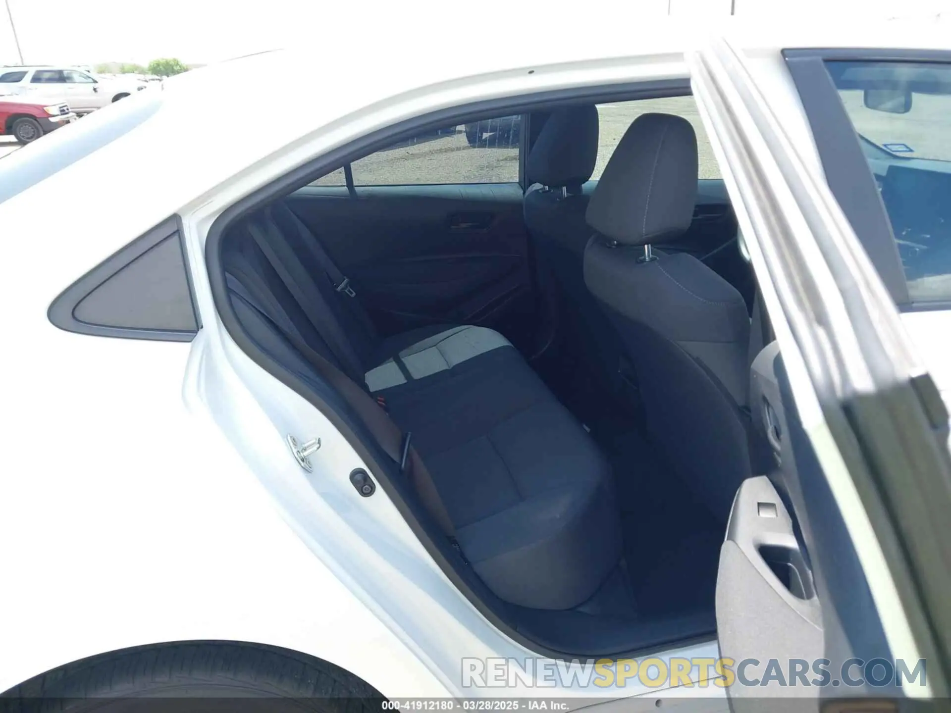 8 Фотография поврежденного автомобиля 5YFEPMAE3NP299810 TOYOTA COROLLA 2022