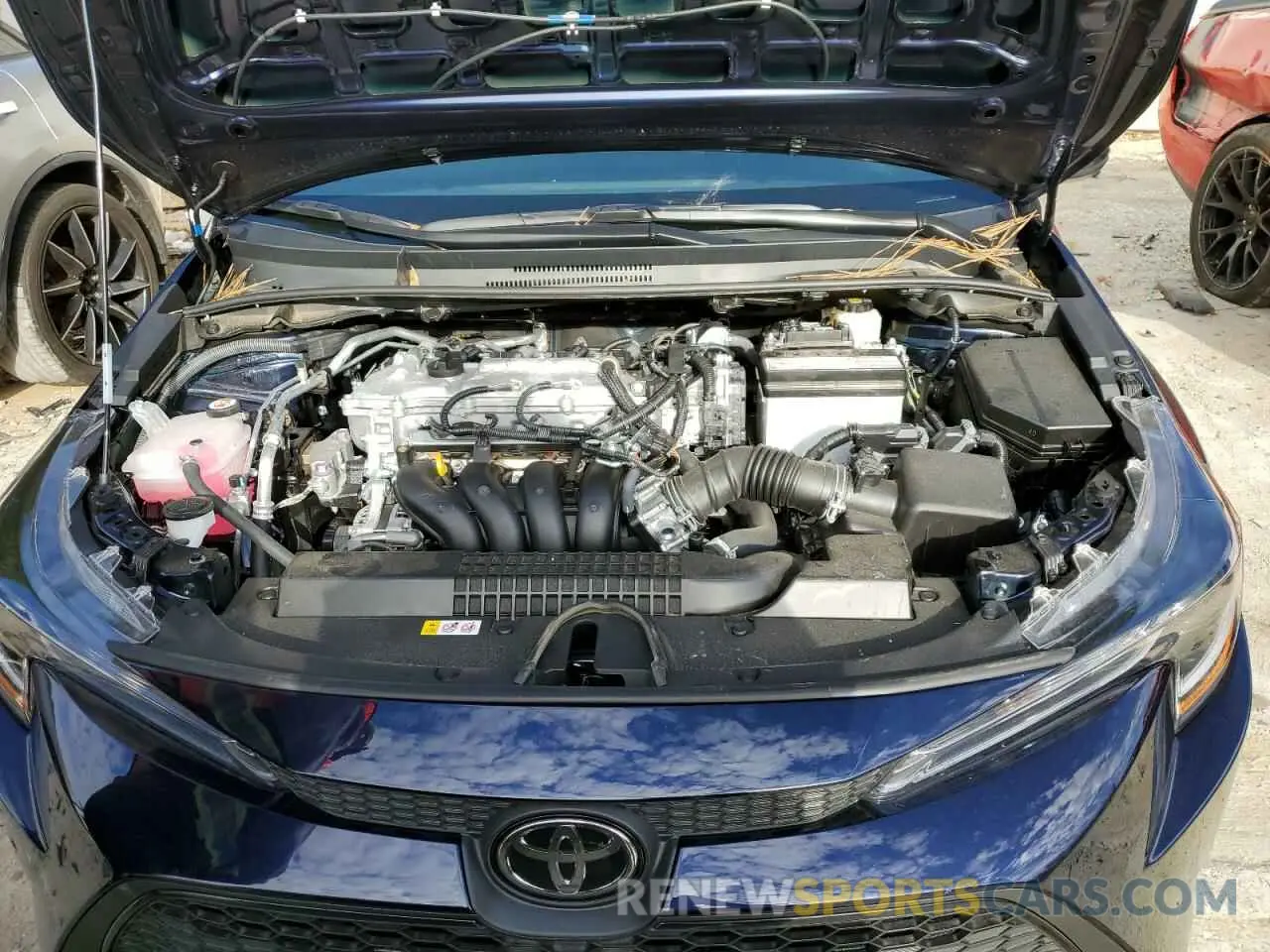 11 Photograph of a damaged car 5YFEPMAE3NP311941 TOYOTA COROLLA 2022