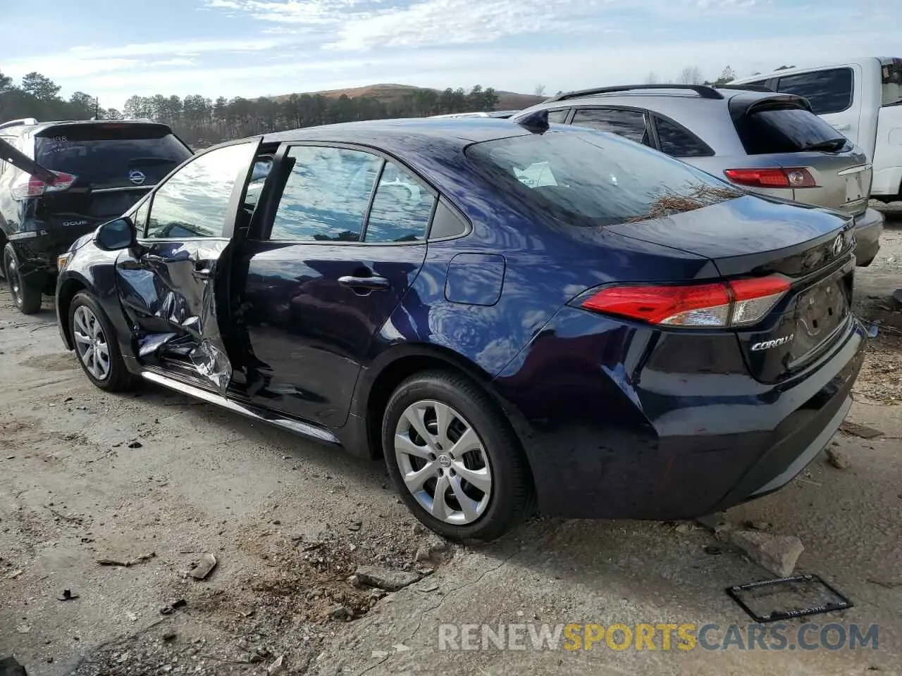 2 Photograph of a damaged car 5YFEPMAE3NP311941 TOYOTA COROLLA 2022