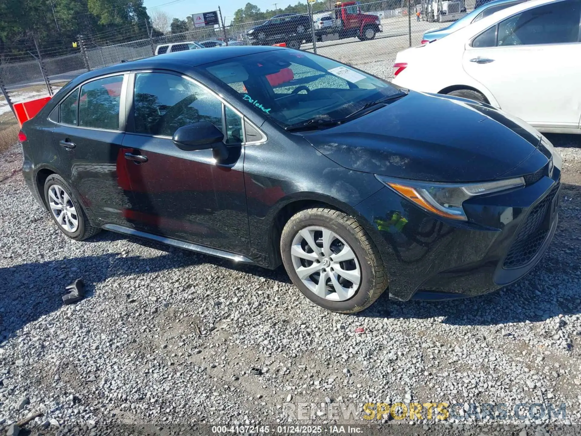 1 Photograph of a damaged car 5YFEPMAE3NP318534 TOYOTA COROLLA 2022