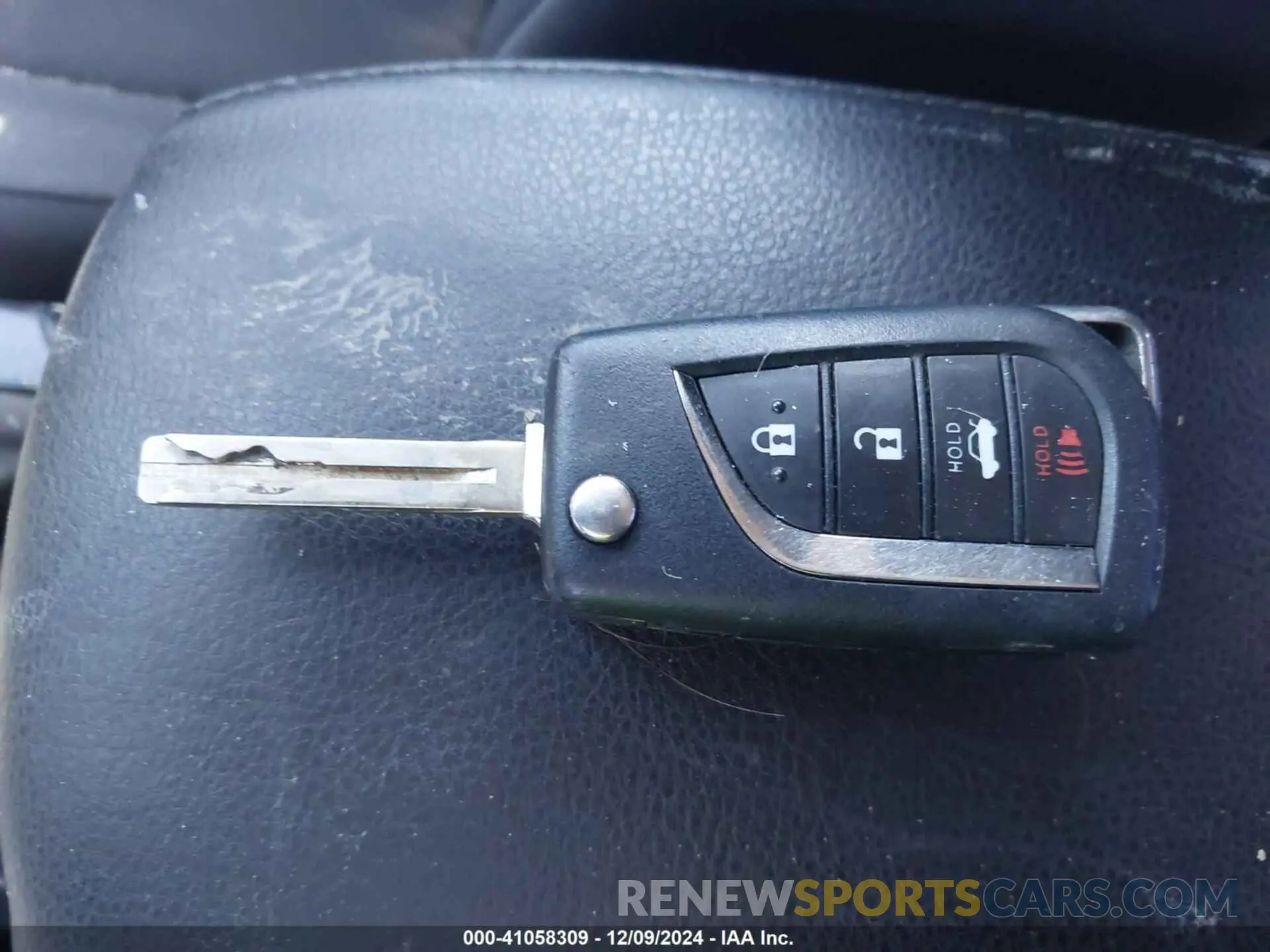 11 Фотография поврежденного автомобиля 5YFEPMAE3NP333647 TOYOTA COROLLA 2022