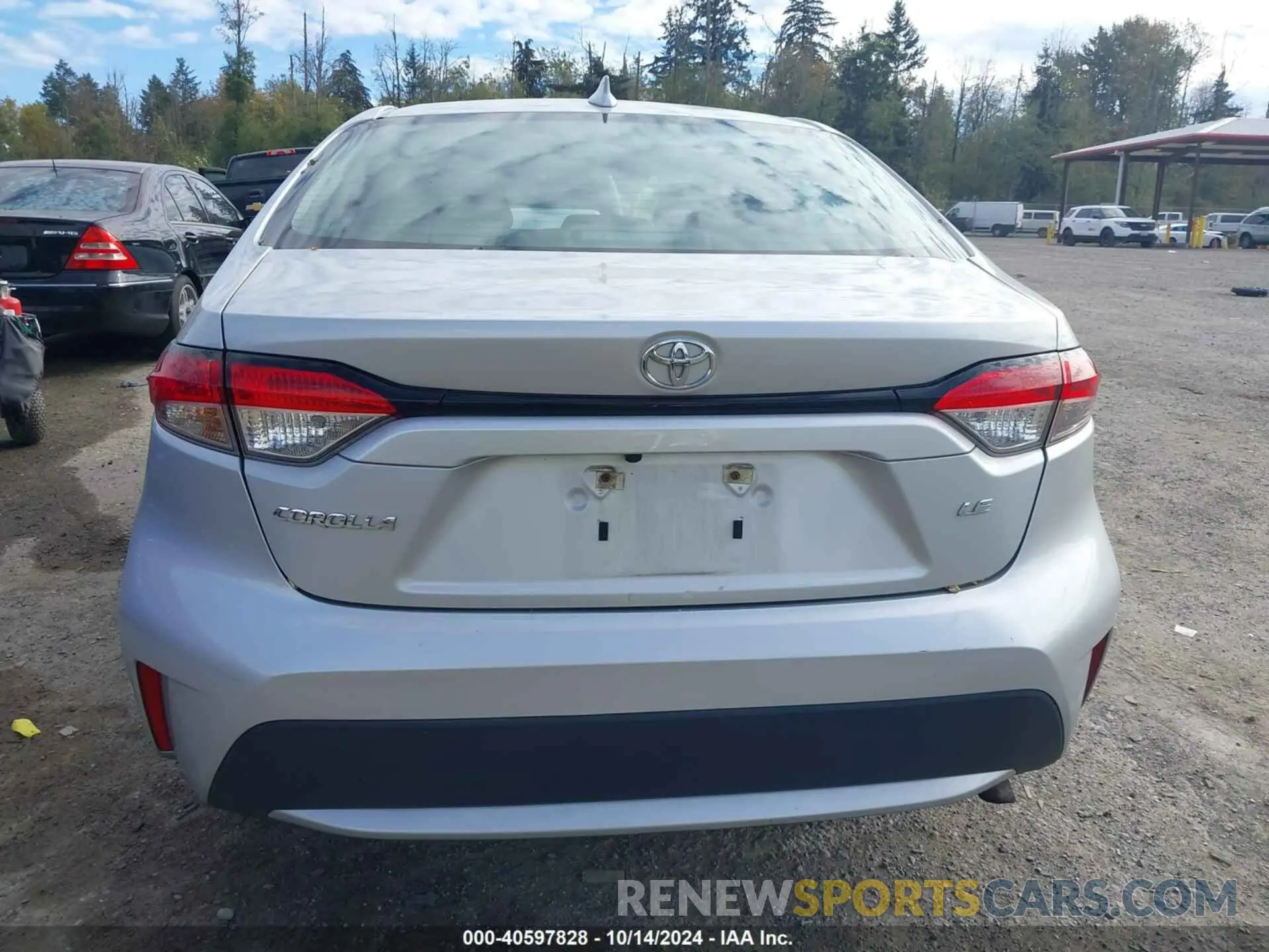16 Photograph of a damaged car 5YFEPMAE3NP340789 TOYOTA COROLLA 2022