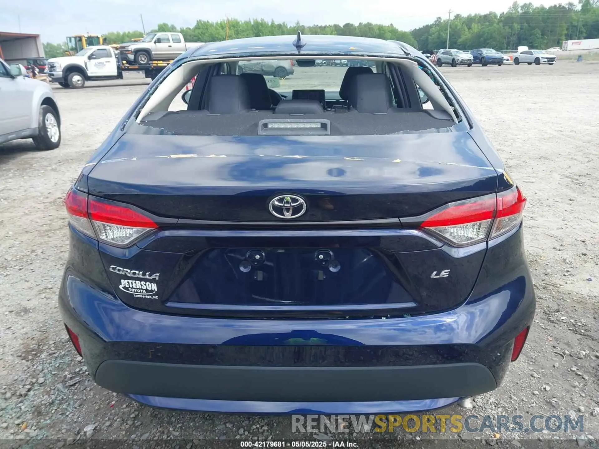16 Photograph of a damaged car 5YFEPMAE3NP371086 TOYOTA COROLLA 2022