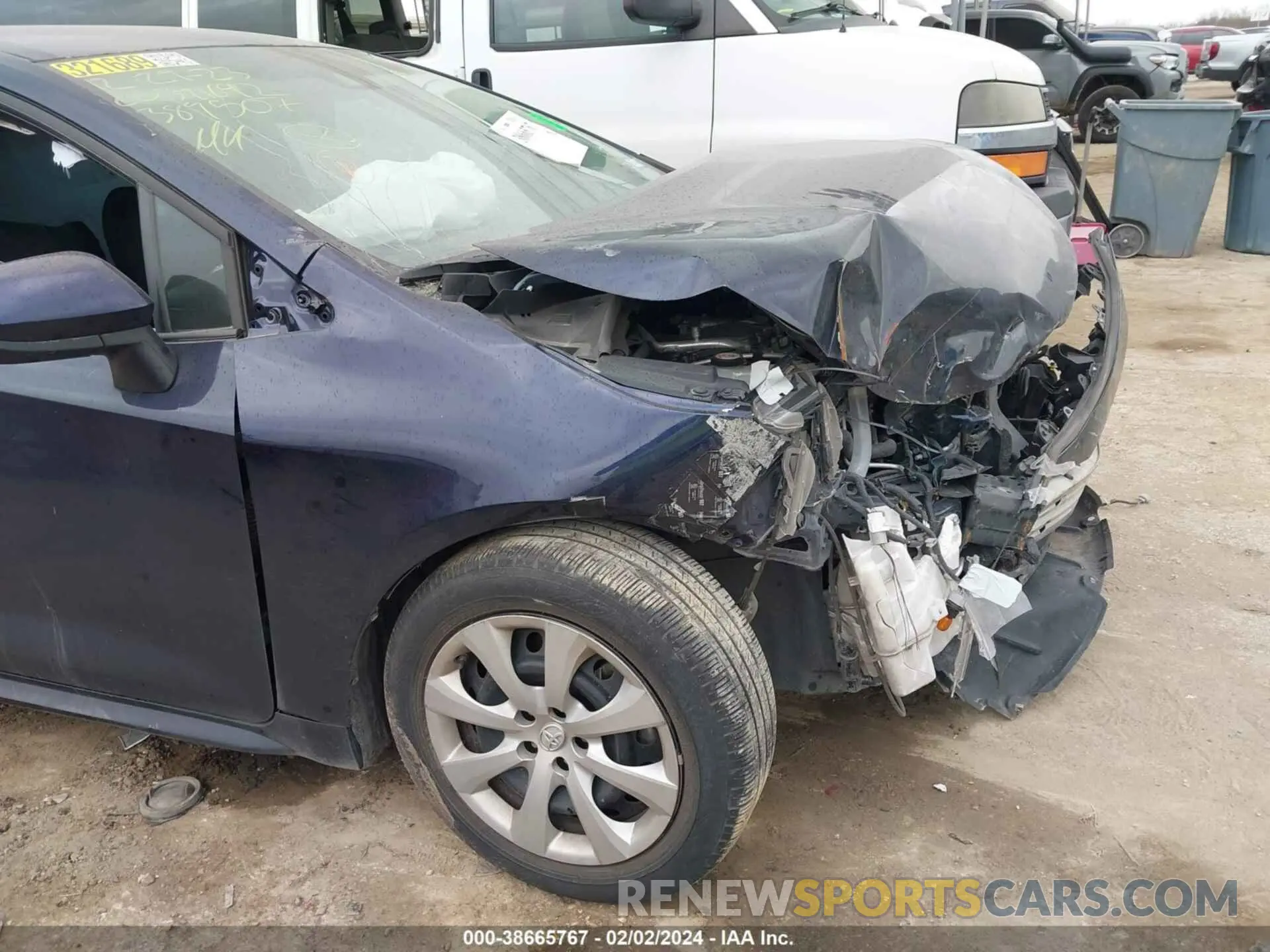6 Photograph of a damaged car 5YFEPMAE3NP389507 TOYOTA COROLLA 2022