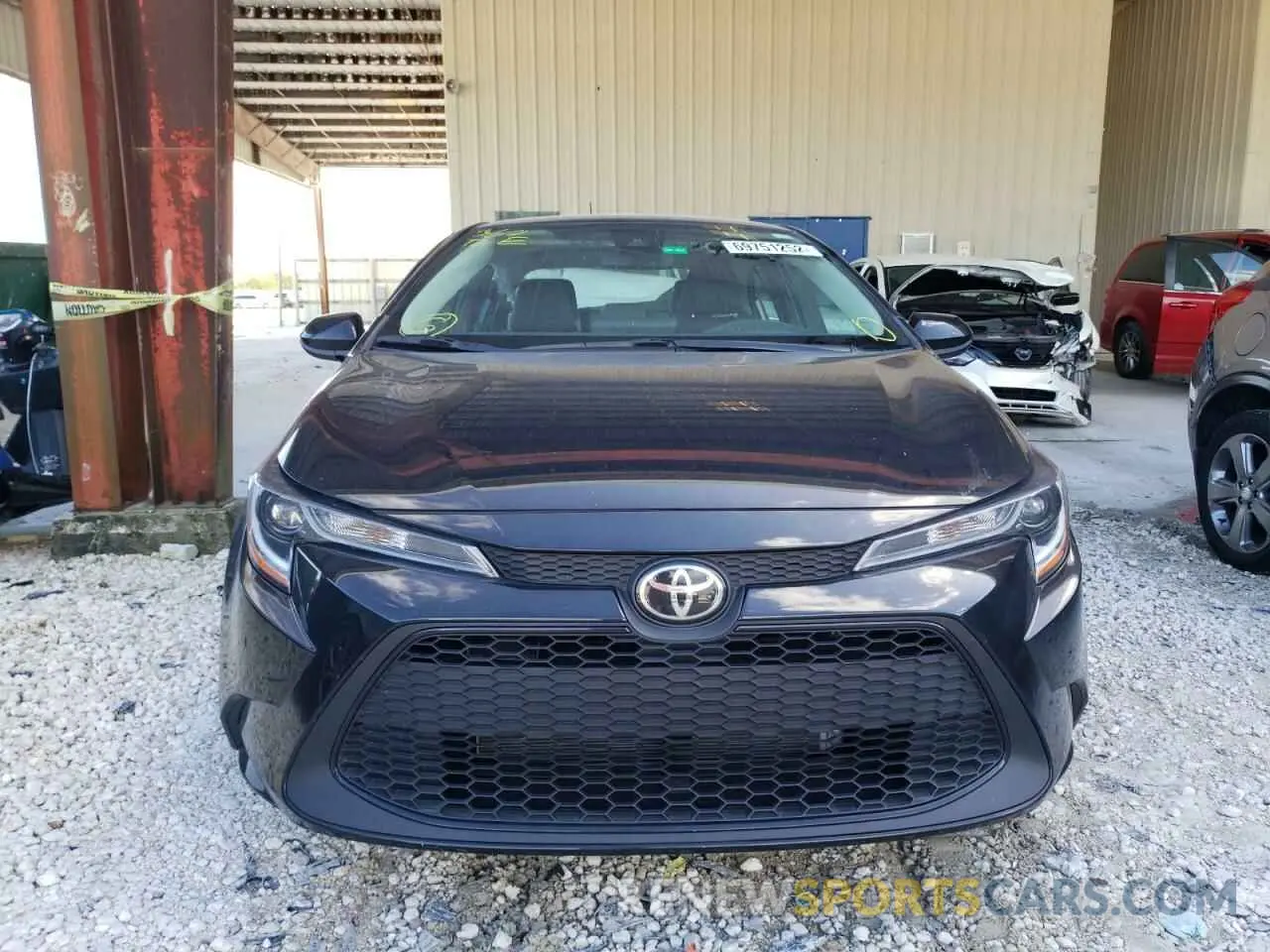 5 Photograph of a damaged car 5YFEPMAE4NP287052 TOYOTA COROLLA 2022