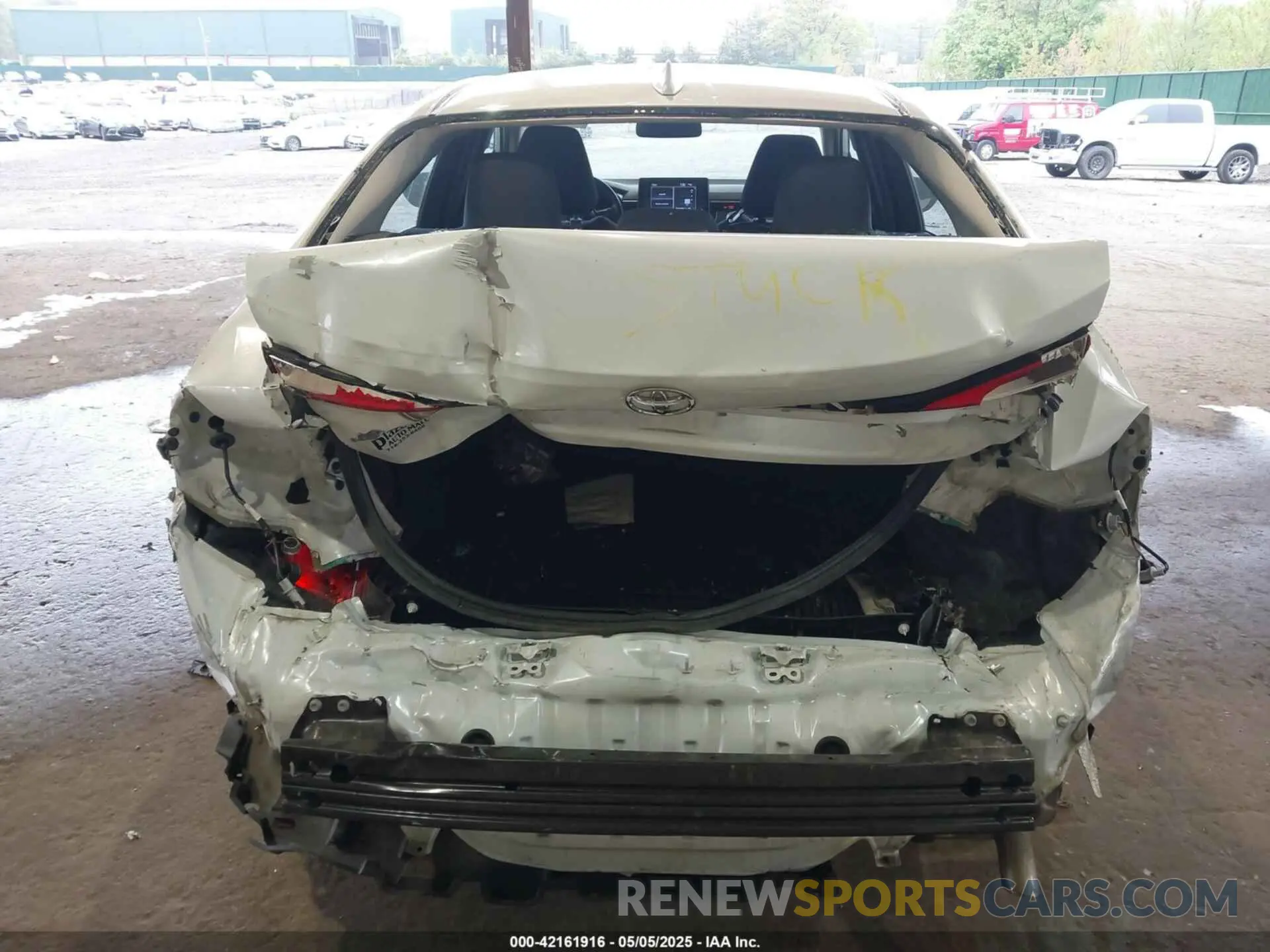 6 Photograph of a damaged car 5YFEPMAE4NP287147 TOYOTA COROLLA 2022
