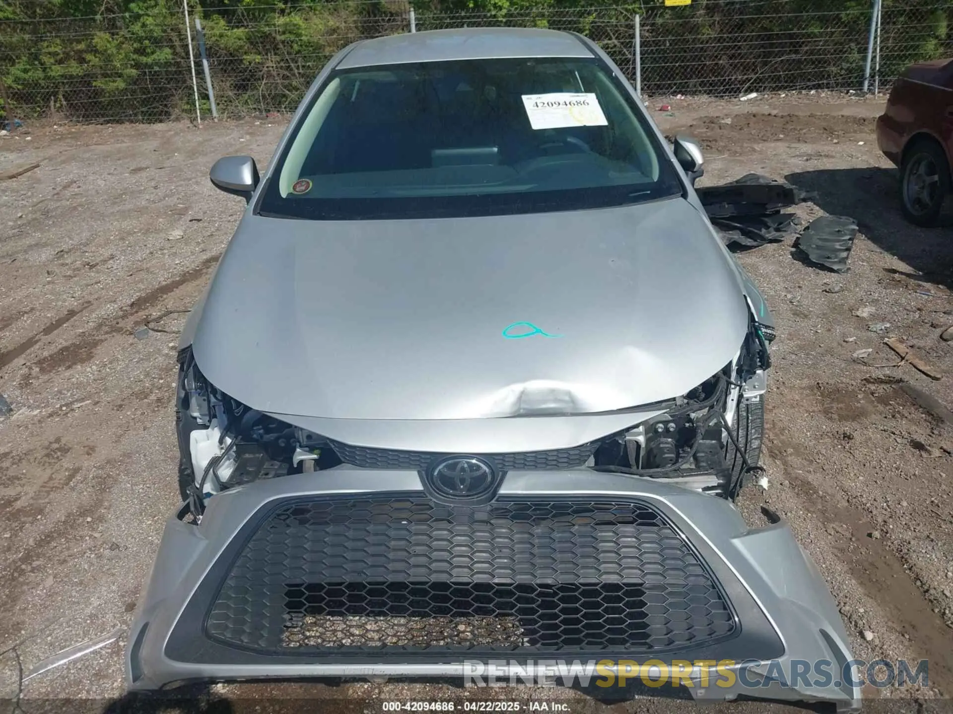 12 Photograph of a damaged car 5YFEPMAE4NP289125 TOYOTA COROLLA 2022