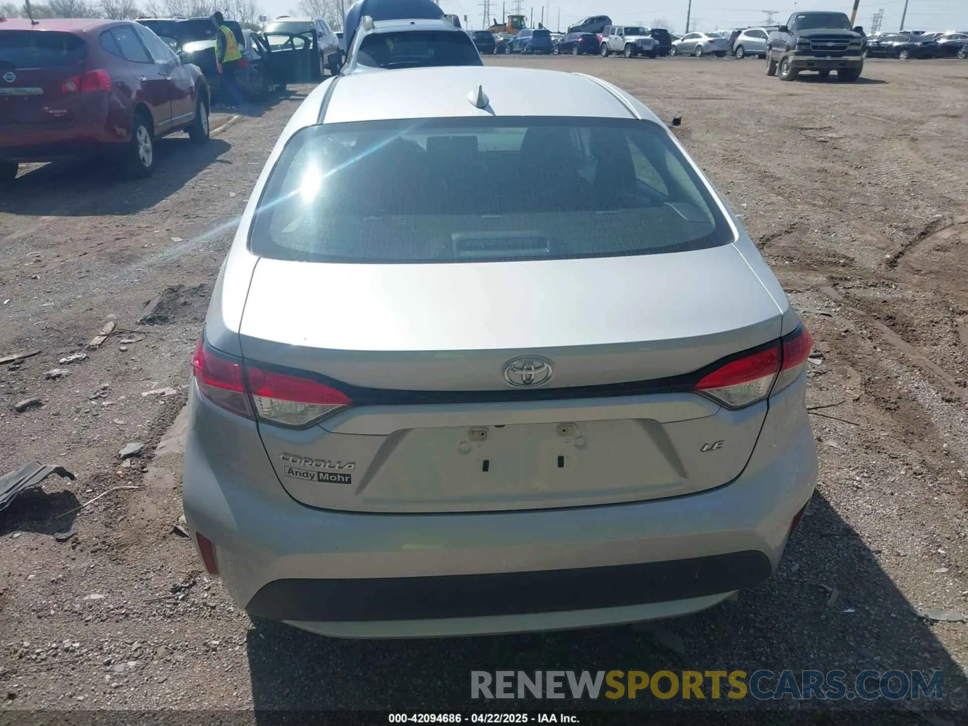 16 Photograph of a damaged car 5YFEPMAE4NP289125 TOYOTA COROLLA 2022