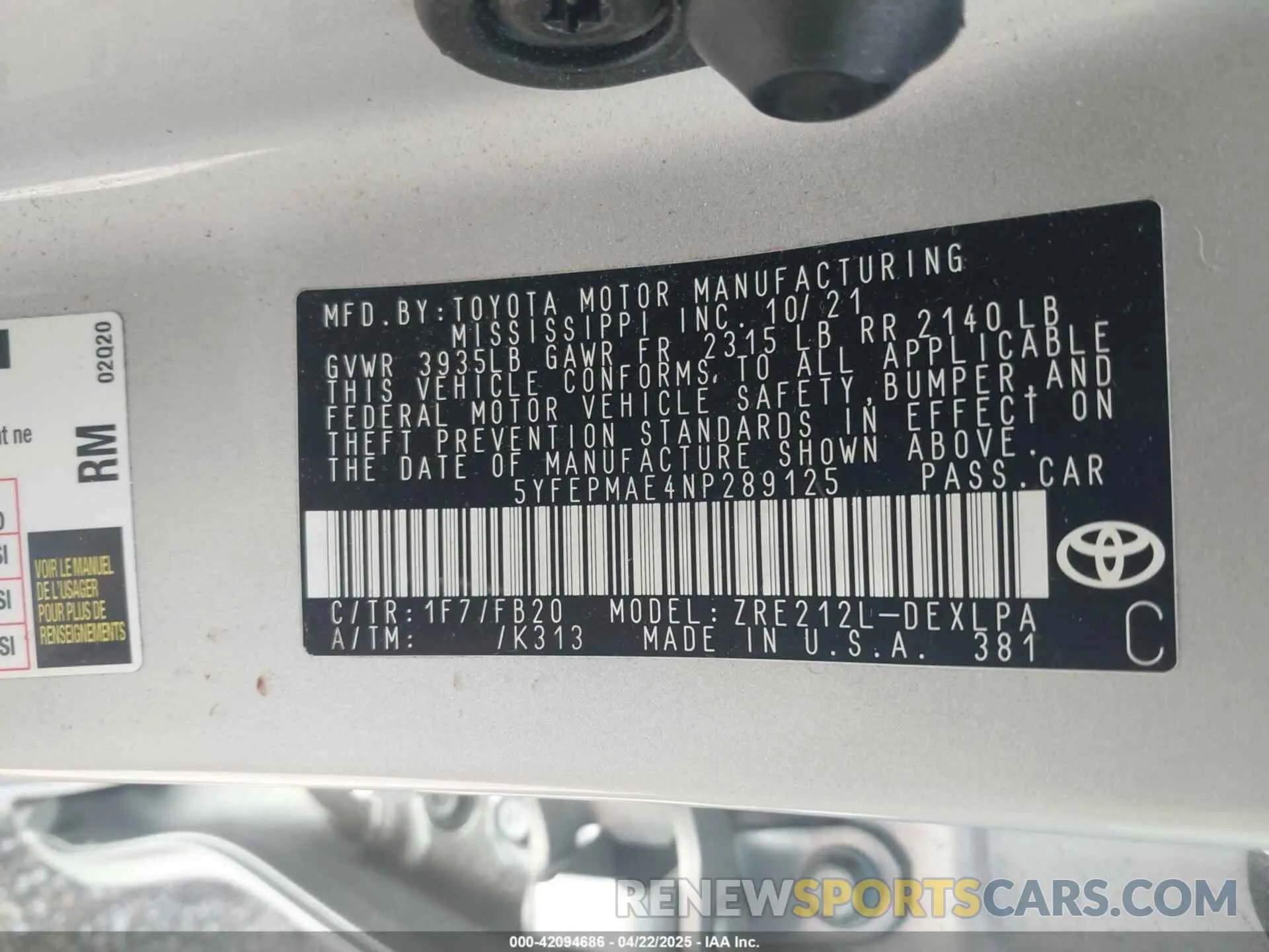 9 Photograph of a damaged car 5YFEPMAE4NP289125 TOYOTA COROLLA 2022