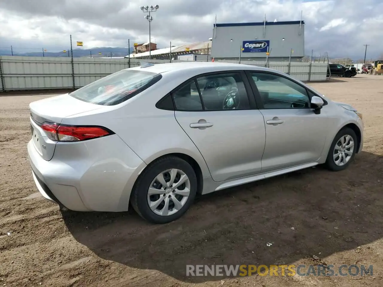 3 Photograph of a damaged car 5YFEPMAE4NP316730 TOYOTA COROLLA 2022