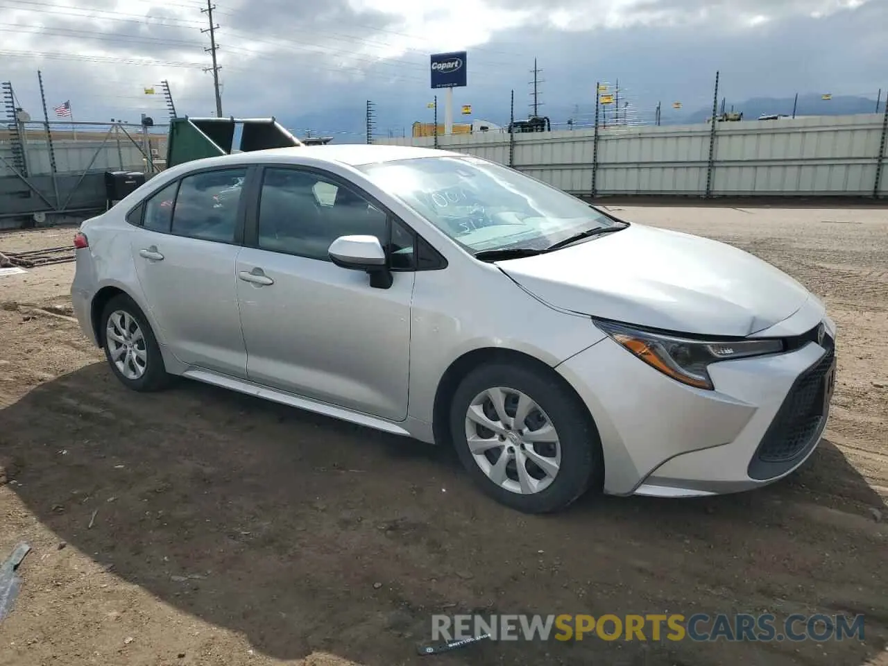 4 Photograph of a damaged car 5YFEPMAE4NP316730 TOYOTA COROLLA 2022