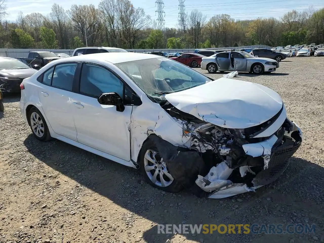 4 Photograph of a damaged car 5YFEPMAE4NP330661 TOYOTA COROLLA 2022