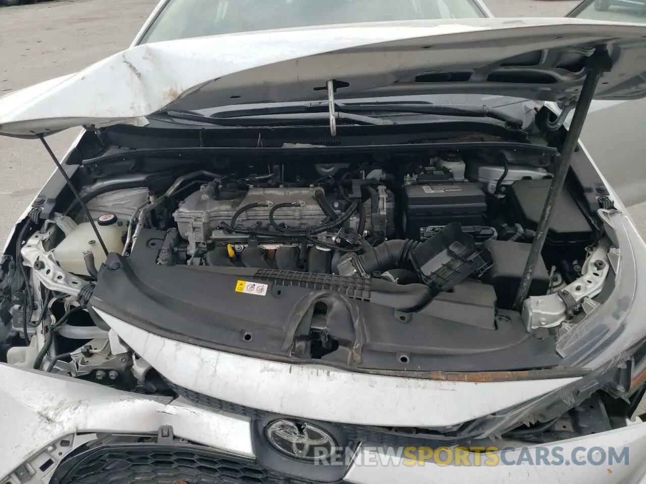 12 Photograph of a damaged car 5YFEPMAE4NP349727 TOYOTA COROLLA 2022