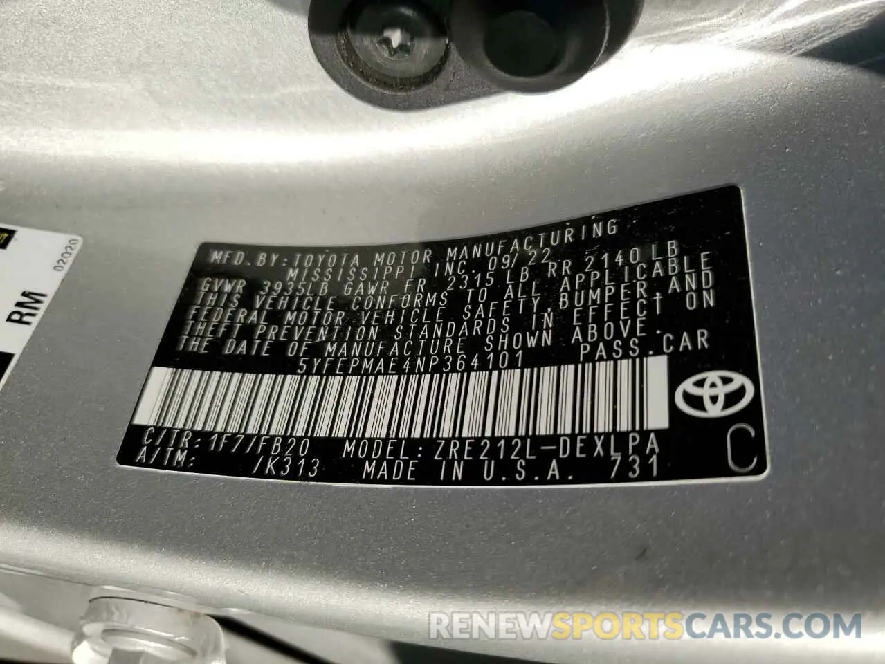 12 Photograph of a damaged car 5YFEPMAE4NP364101 TOYOTA COROLLA 2022