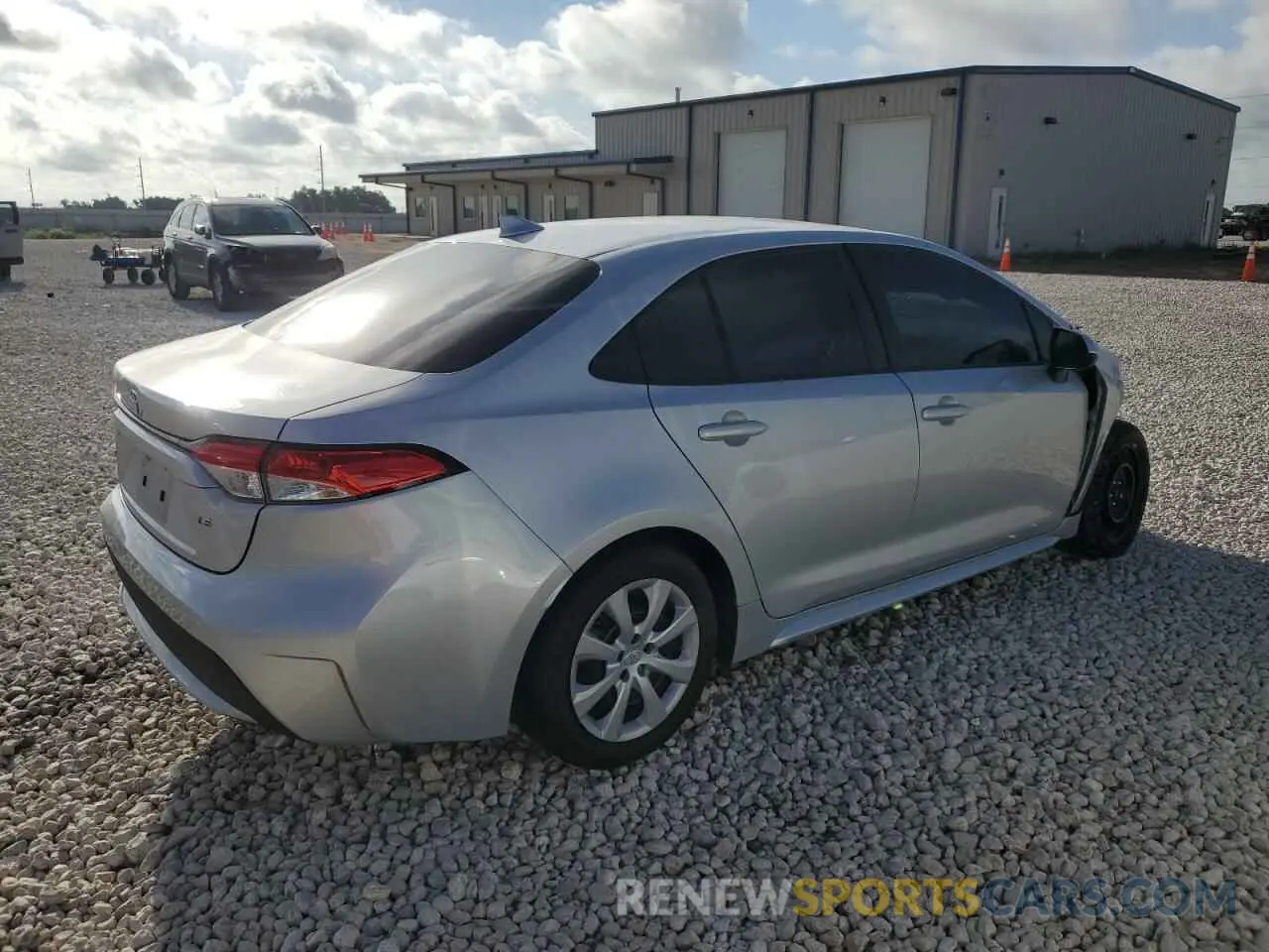 3 Photograph of a damaged car 5YFEPMAE4NP364101 TOYOTA COROLLA 2022