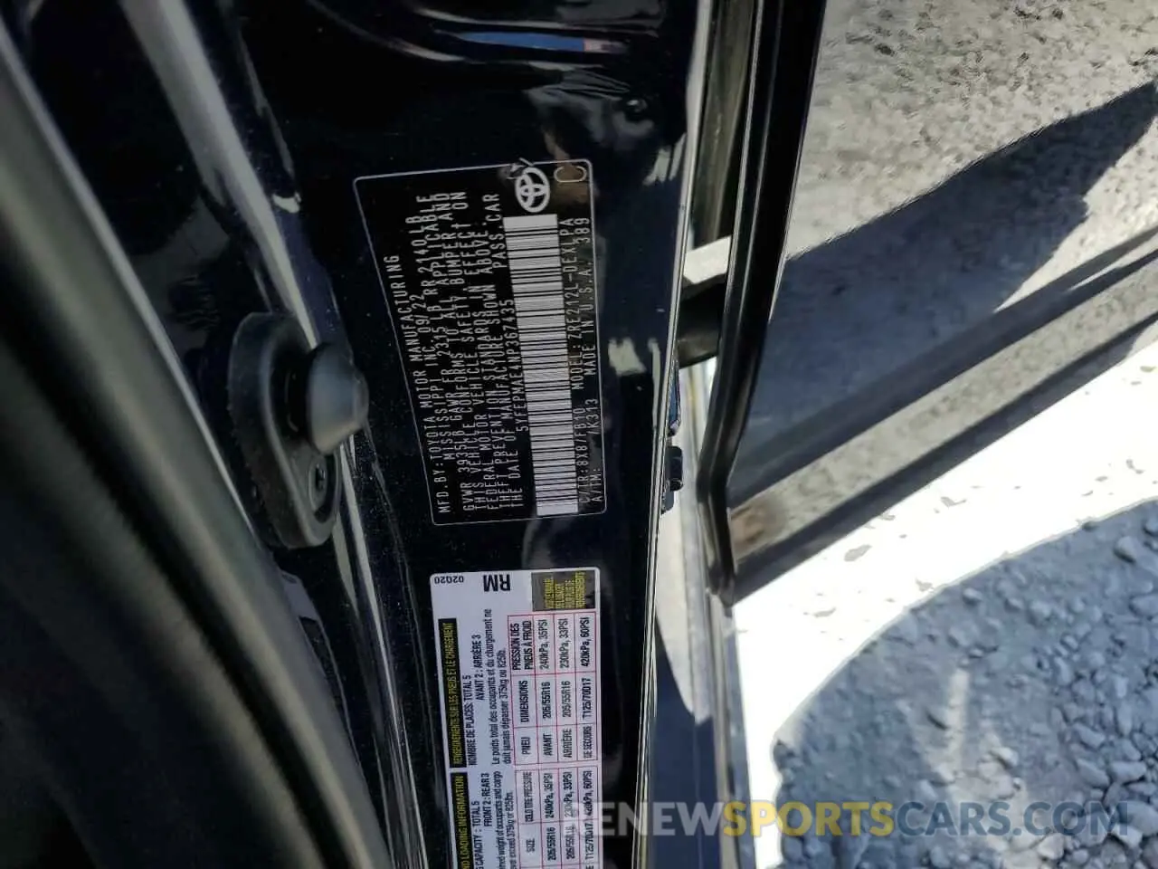 13 Photograph of a damaged car 5YFEPMAE4NP367435 TOYOTA COROLLA 2022