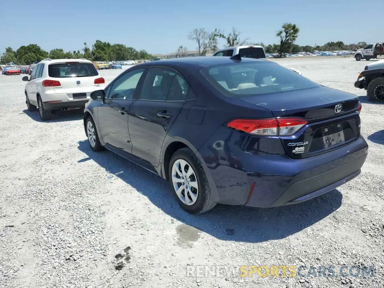 2 Photograph of a damaged car 5YFEPMAE4NP367435 TOYOTA COROLLA 2022