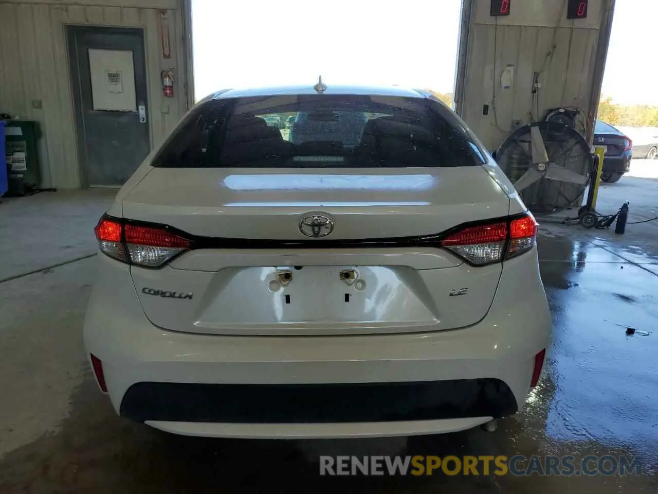 6 Фотография поврежденного автомобиля 5YFEPMAE4NP372599 TOYOTA COROLLA 2022