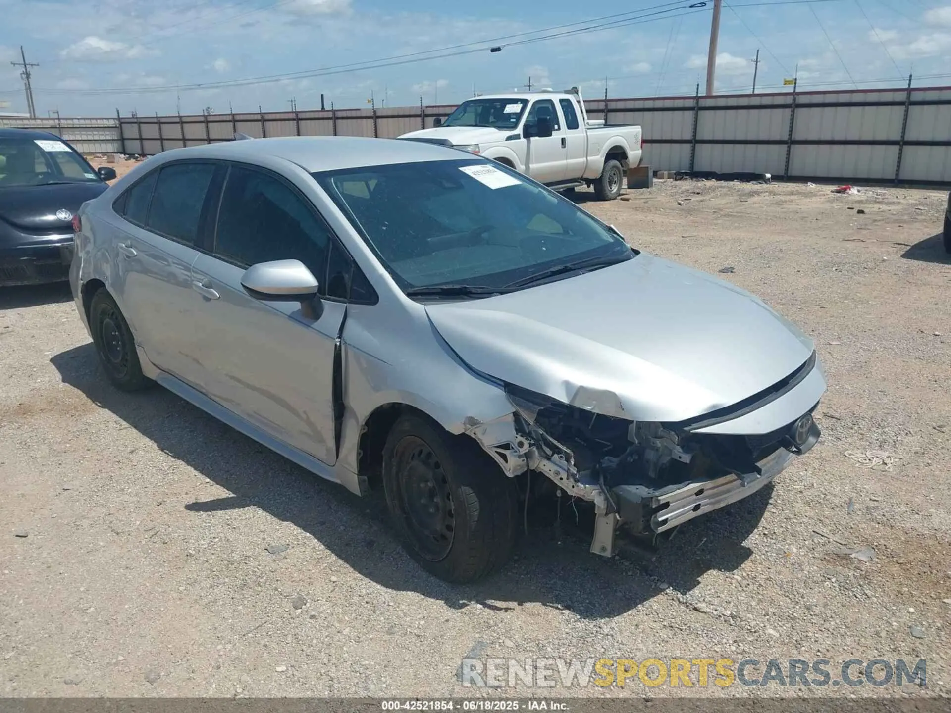 1 Photograph of a damaged car 5YFEPMAE4NP386289 TOYOTA COROLLA 2022