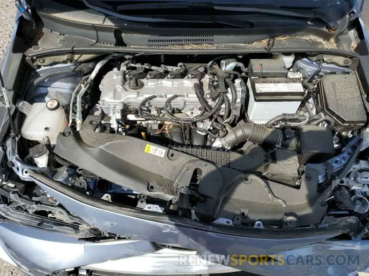 11 Photograph of a damaged car 5YFEPMAE4NP392366 TOYOTA COROLLA 2022