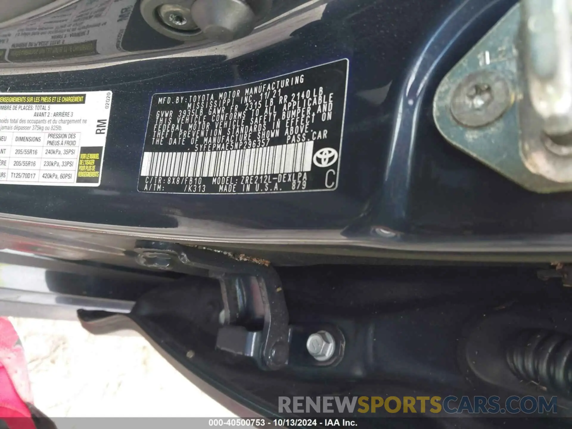 9 Photograph of a damaged car 5YFEPMAE5NP296357 TOYOTA COROLLA 2022