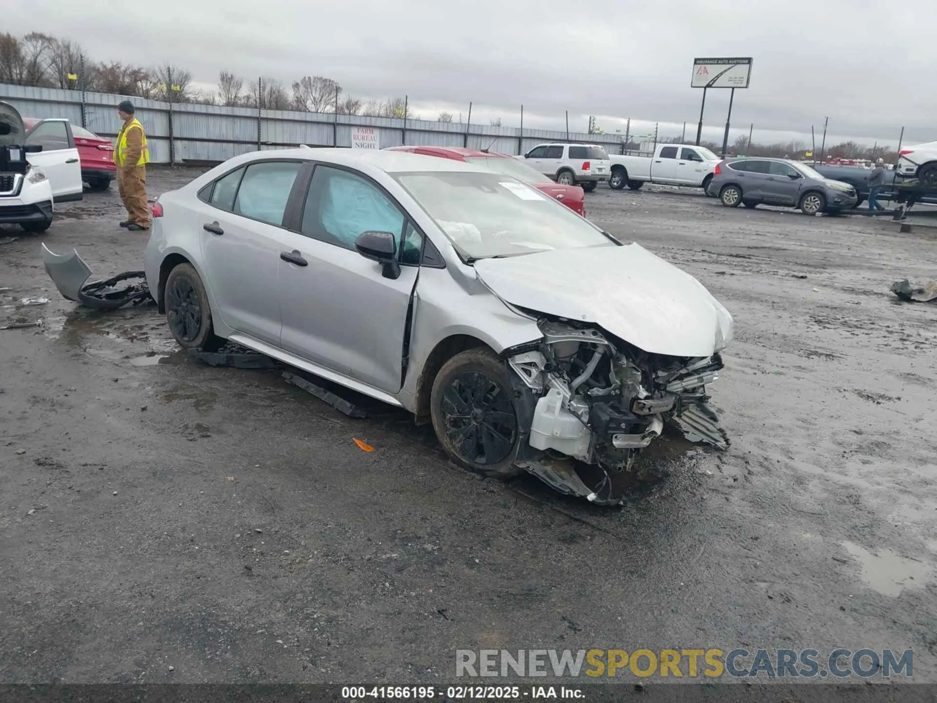 1 Фотография поврежденного автомобиля 5YFEPMAE5NP306370 TOYOTA COROLLA 2022