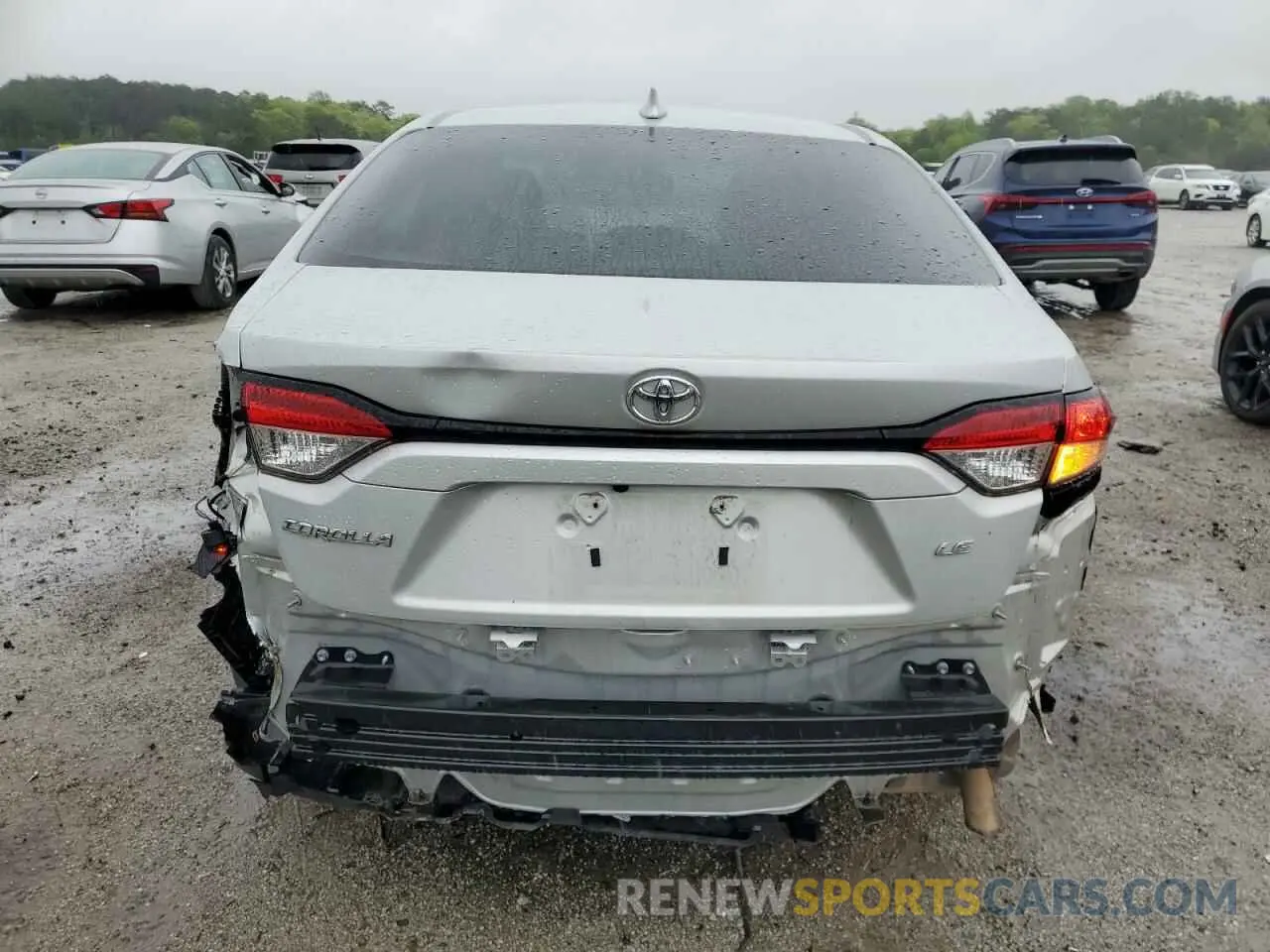 6 Photograph of a damaged car 5YFEPMAE5NP308460 TOYOTA COROLLA 2022