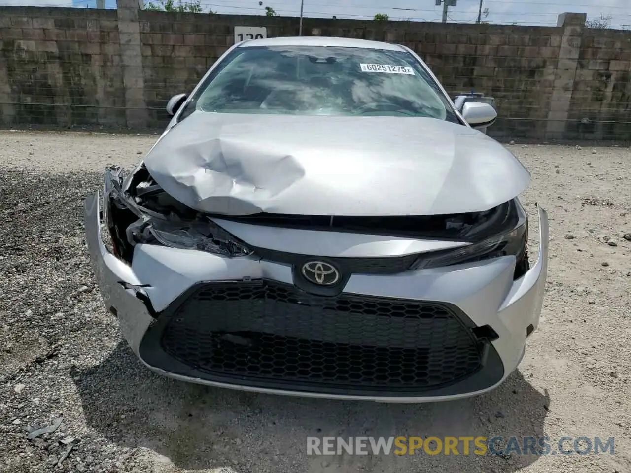 5 Photograph of a damaged car 5YFEPMAE5NP310760 TOYOTA COROLLA 2022