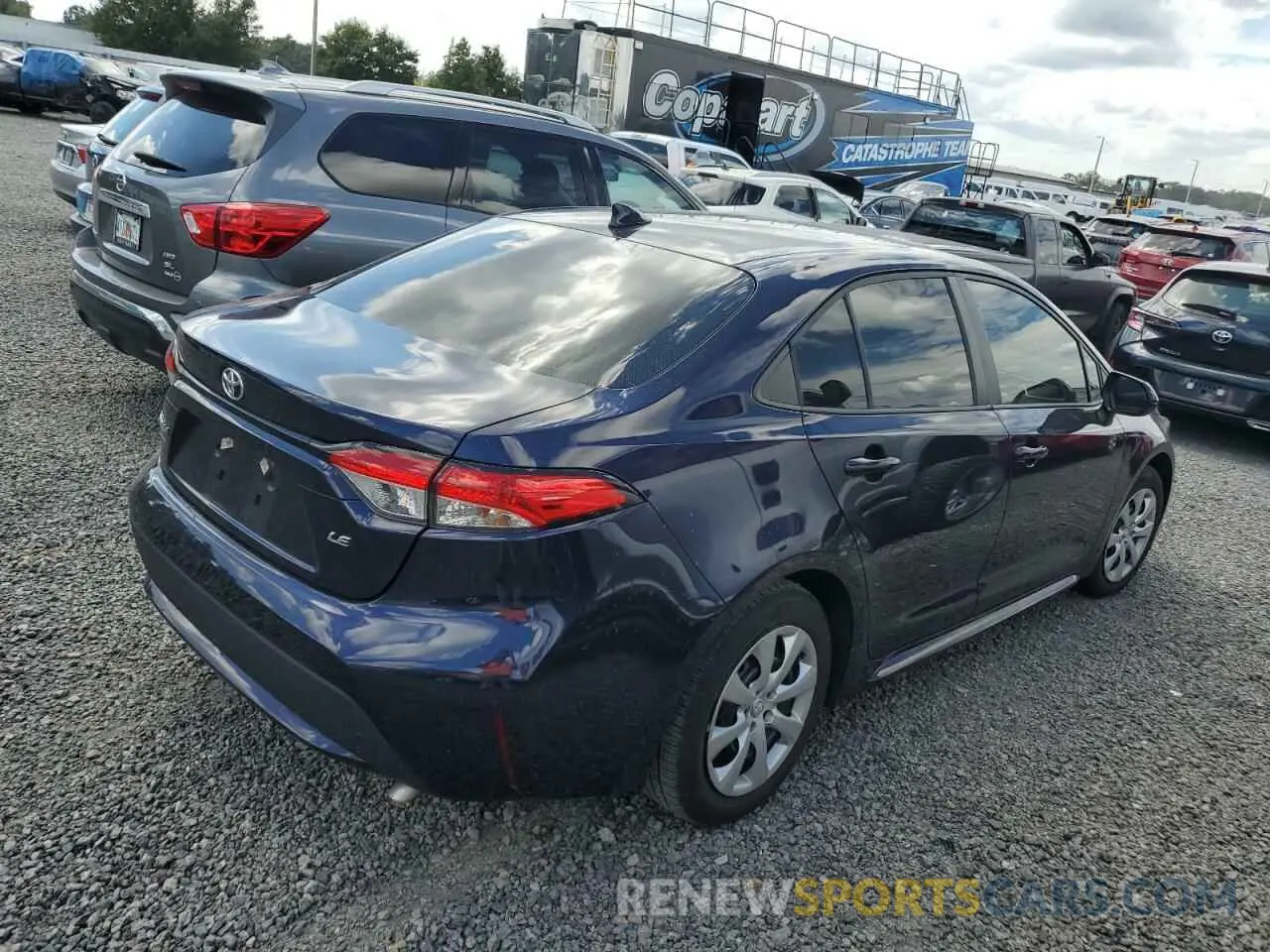3 Photograph of a damaged car 5YFEPMAE5NP327039 TOYOTA COROLLA 2022