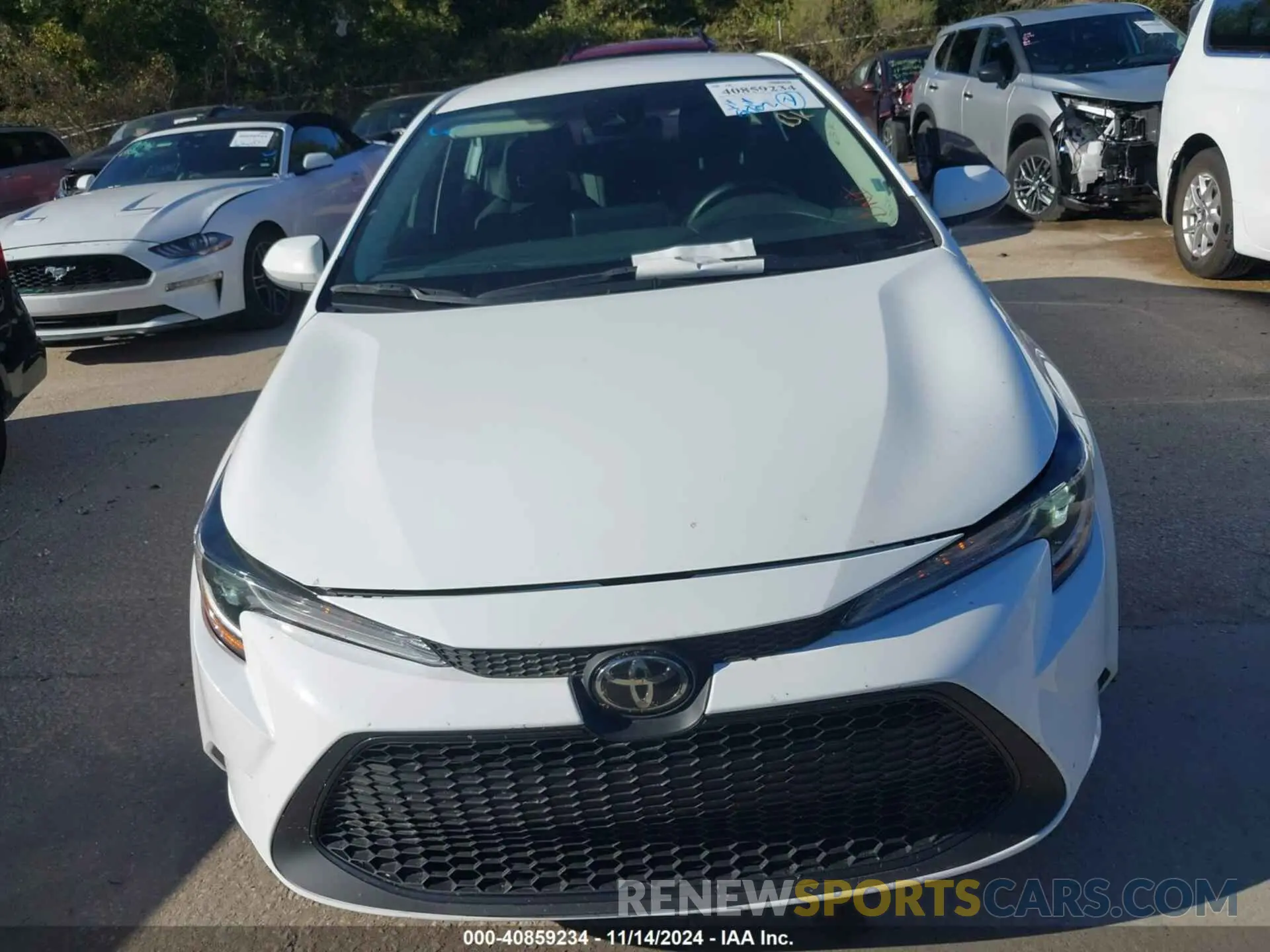 12 Photograph of a damaged car 5YFEPMAE5NP359330 TOYOTA COROLLA 2022