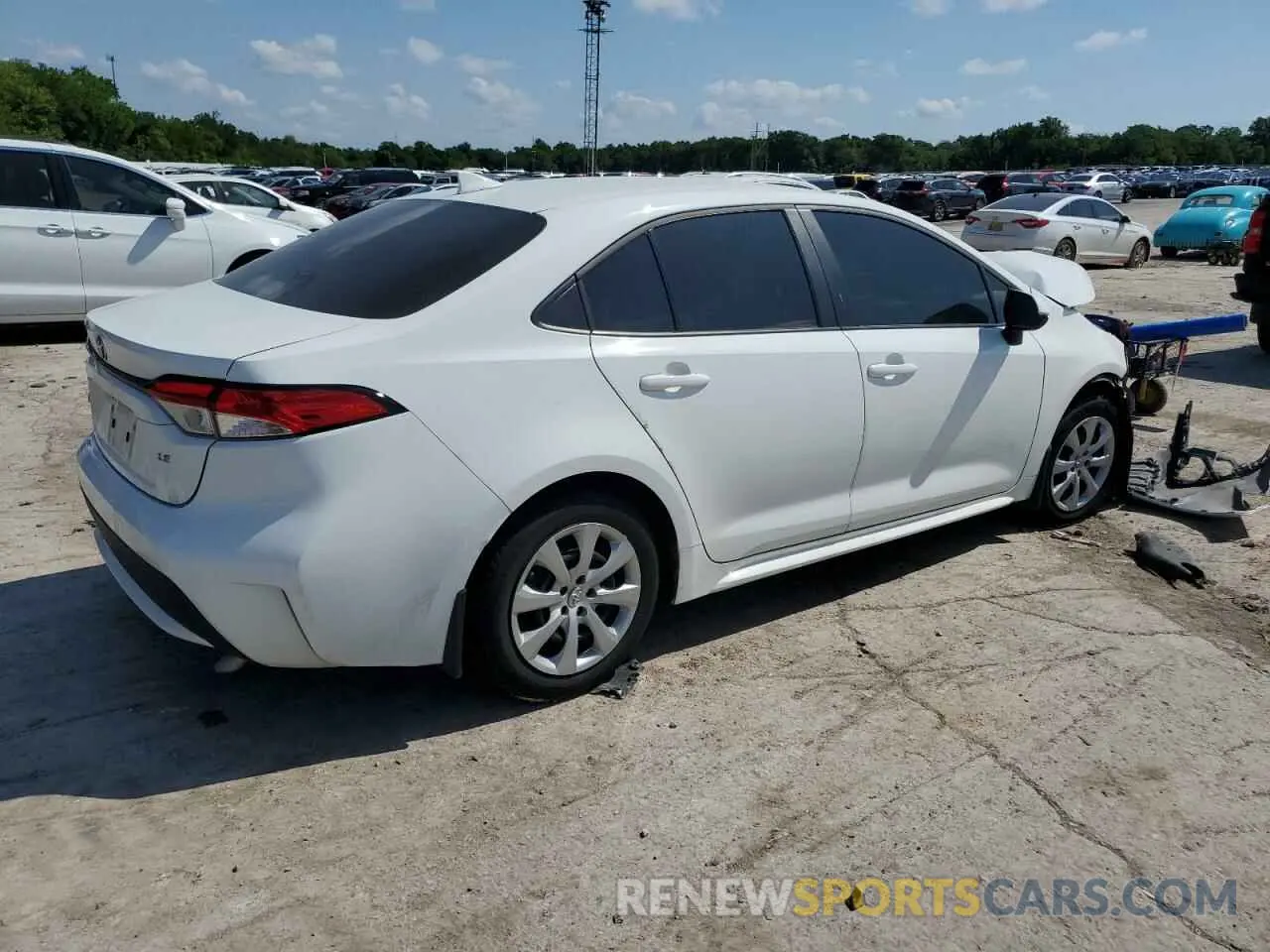 3 Photograph of a damaged car 5YFEPMAE5NP360722 TOYOTA COROLLA 2022