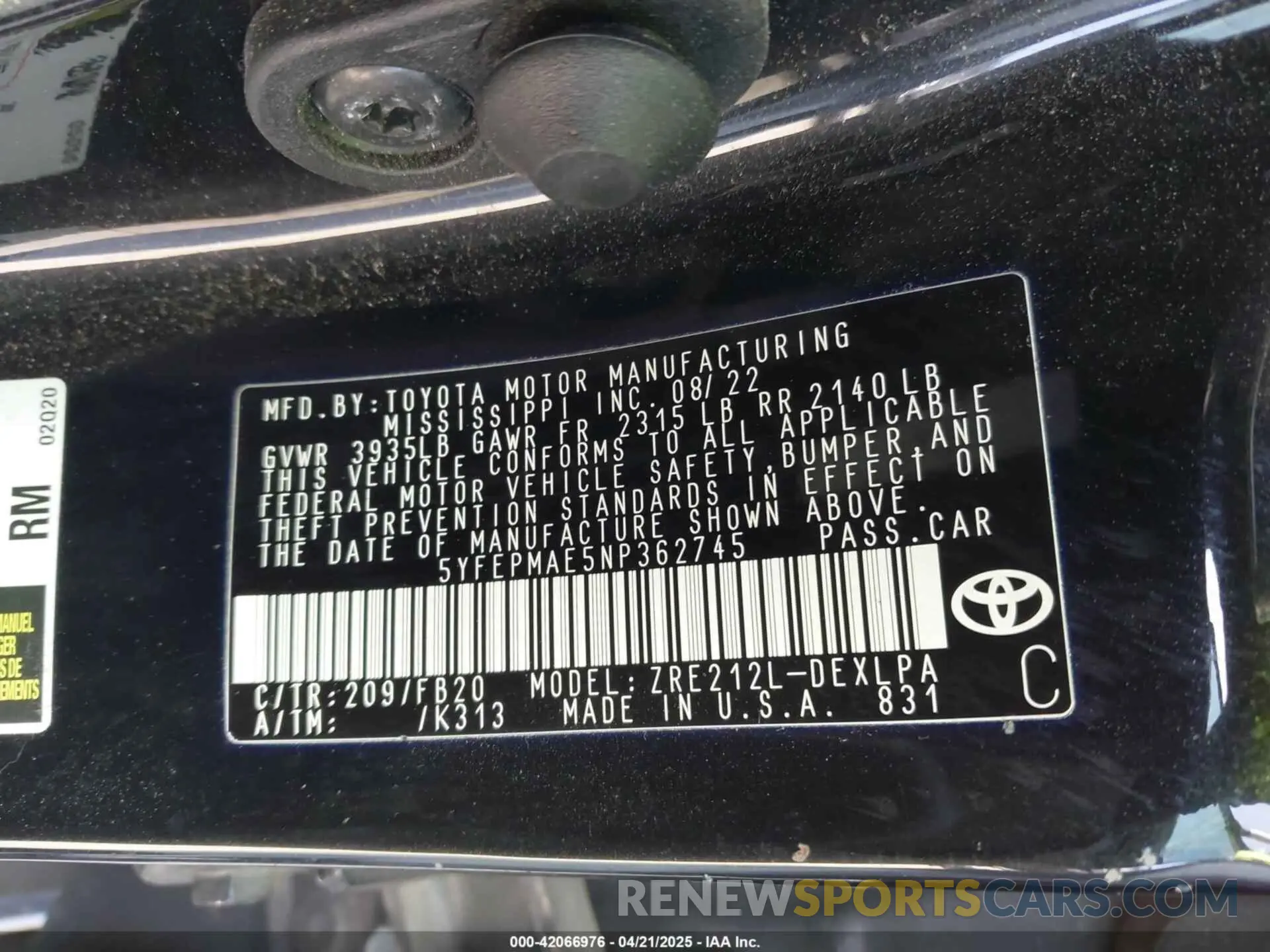 9 Photograph of a damaged car 5YFEPMAE5NP362745 TOYOTA COROLLA 2022