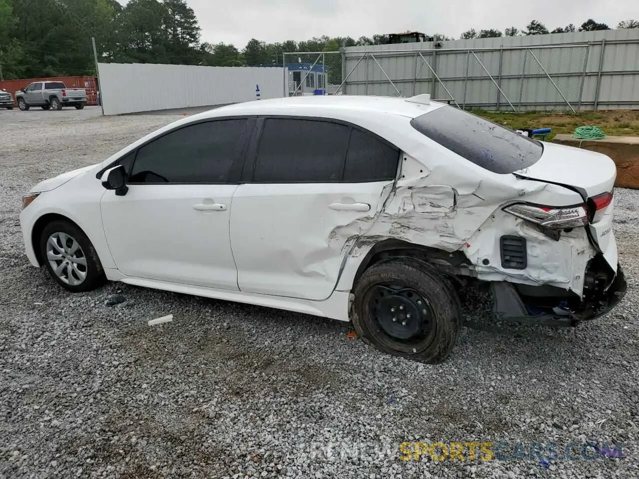 2 Photograph of a damaged car 5YFEPMAE5NP377763 TOYOTA COROLLA 2022