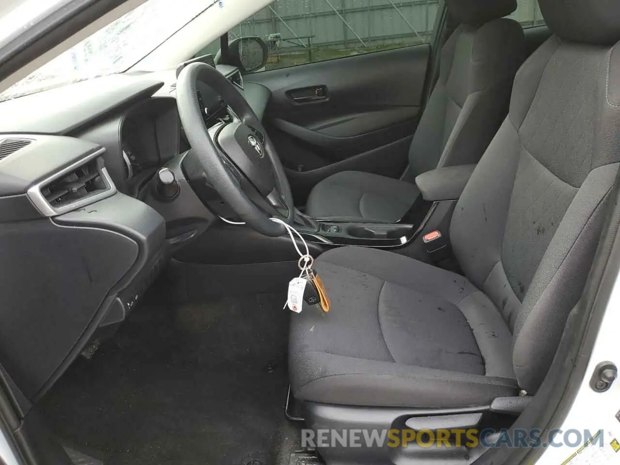 7 Photograph of a damaged car 5YFEPMAE5NP377763 TOYOTA COROLLA 2022