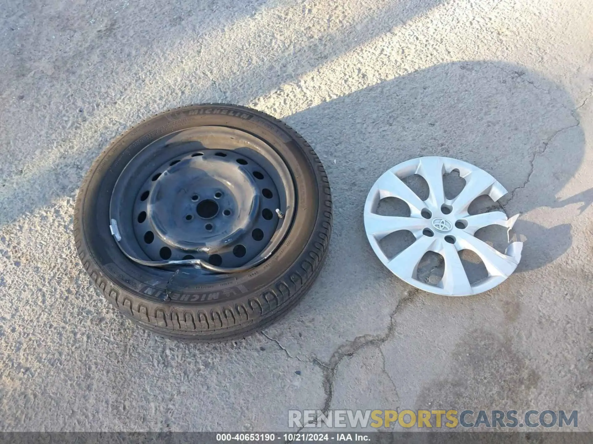 12 Фотография поврежденного автомобиля 5YFEPMAE6NP278949 TOYOTA COROLLA 2022