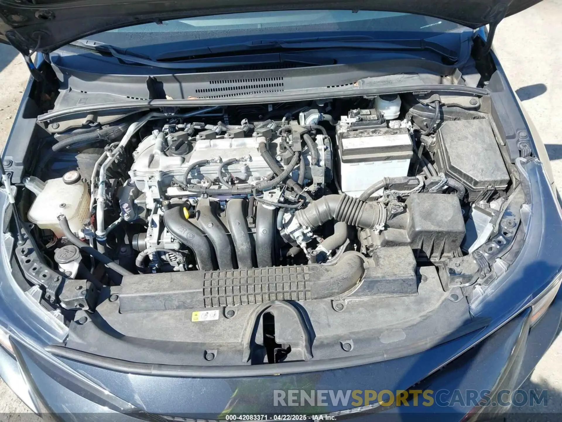 10 Photograph of a damaged car 5YFEPMAE6NP341743 TOYOTA COROLLA 2022