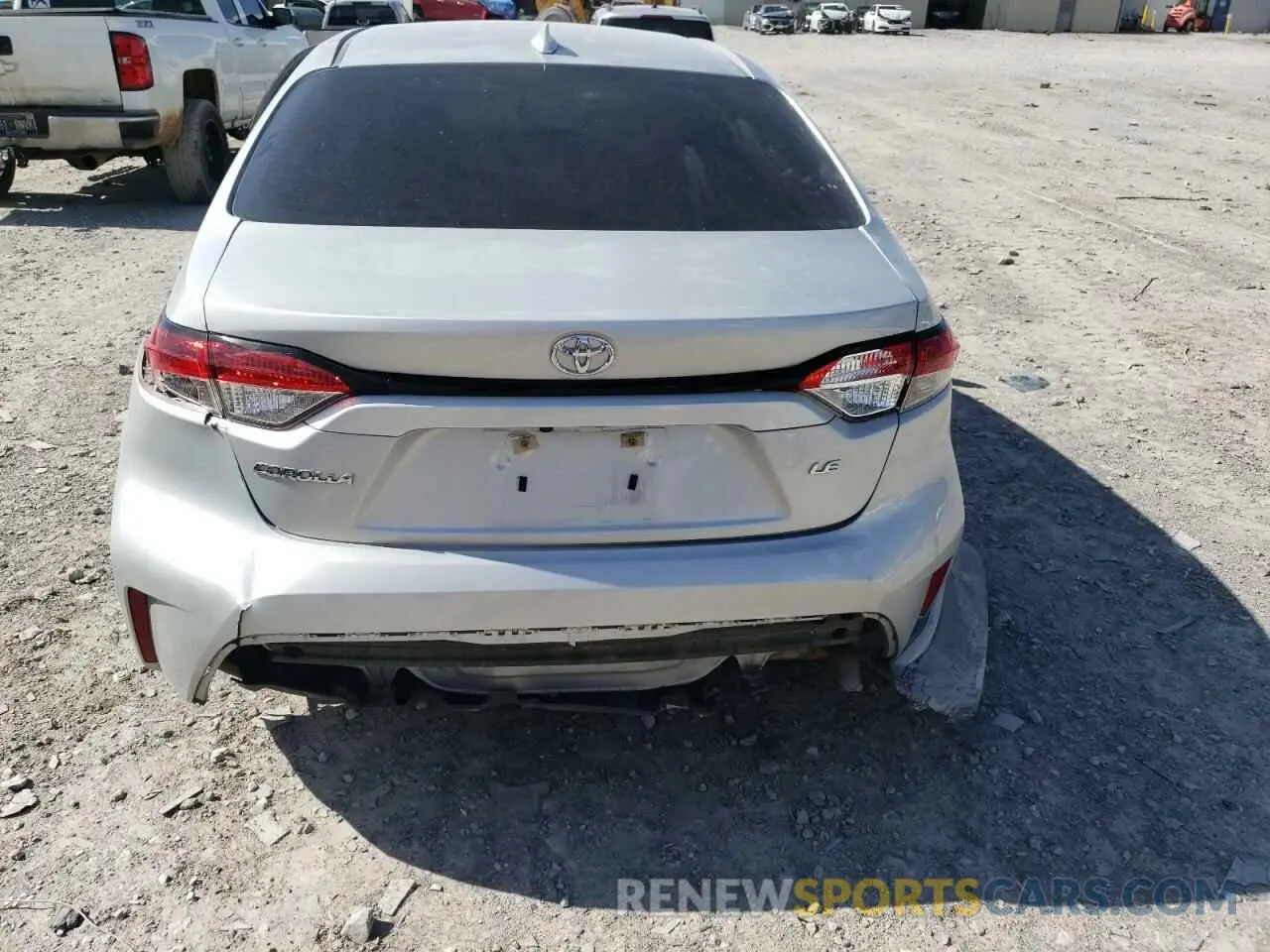 6 Photograph of a damaged car 5YFEPMAE6NP354881 TOYOTA COROLLA 2022