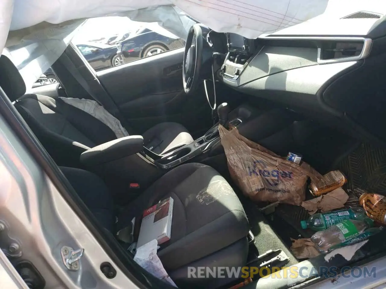 7 Photograph of a damaged car 5YFEPMAE6NP354881 TOYOTA COROLLA 2022