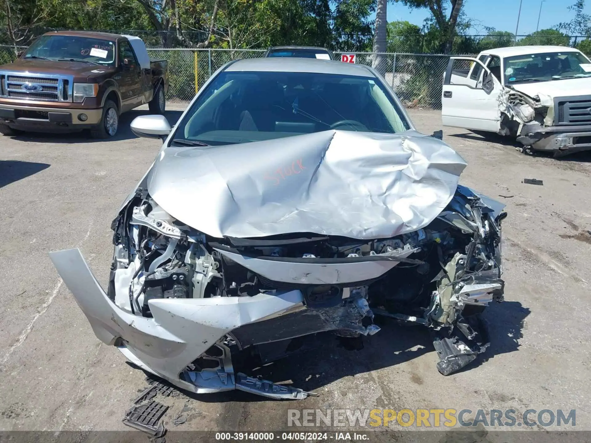 12 Фотография поврежденного автомобиля 5YFEPMAE6NP355965 TOYOTA COROLLA 2022