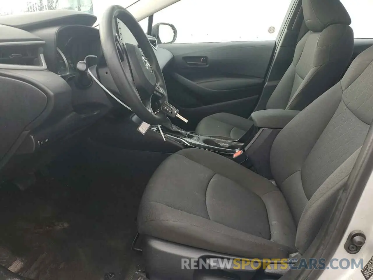 7 Photograph of a damaged car 5YFEPMAE6NP364469 TOYOTA COROLLA 2022