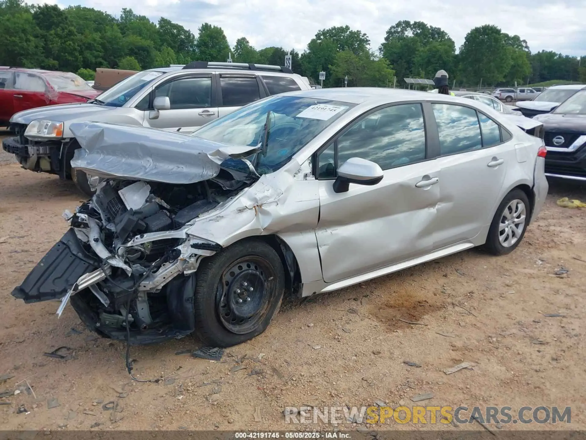 2 Photograph of a damaged car 5YFEPMAE6NP370739 TOYOTA COROLLA 2022