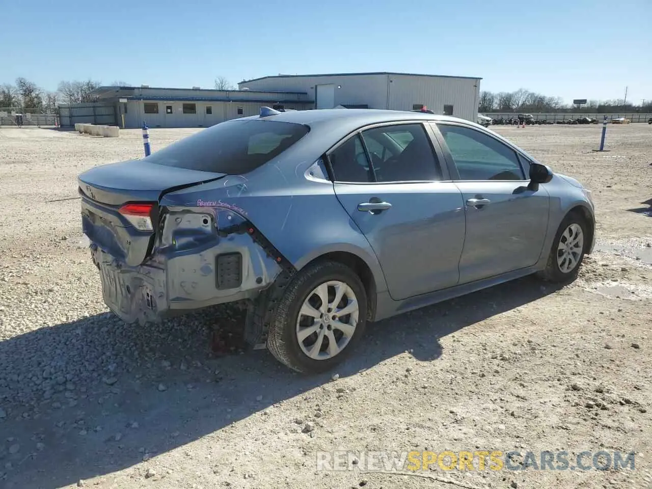 3 Photograph of a damaged car 5YFEPMAE6NP385791 TOYOTA COROLLA 2022