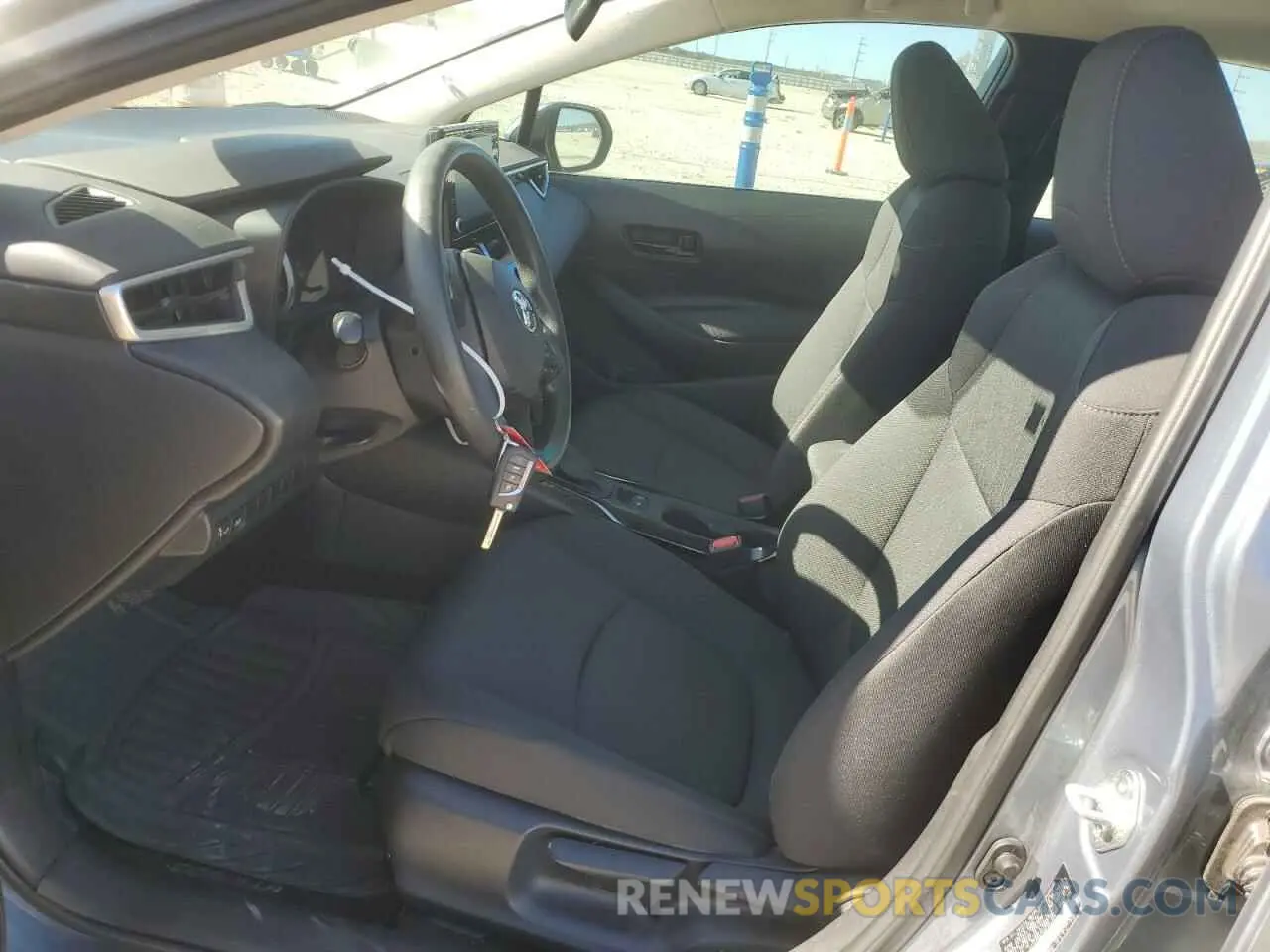 7 Photograph of a damaged car 5YFEPMAE6NP385791 TOYOTA COROLLA 2022