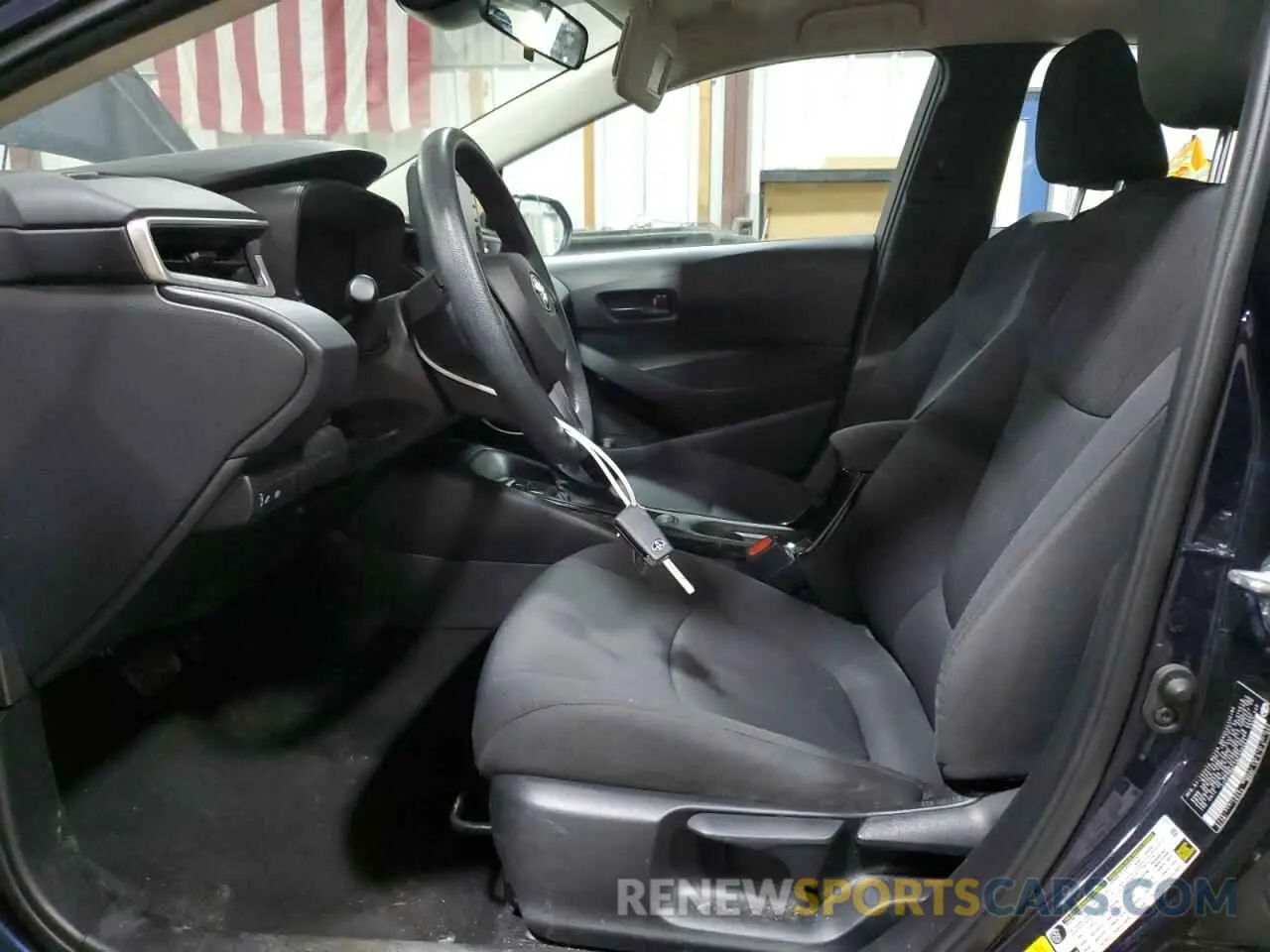 7 Photograph of a damaged car 5YFEPMAE7NP298501 TOYOTA COROLLA 2022