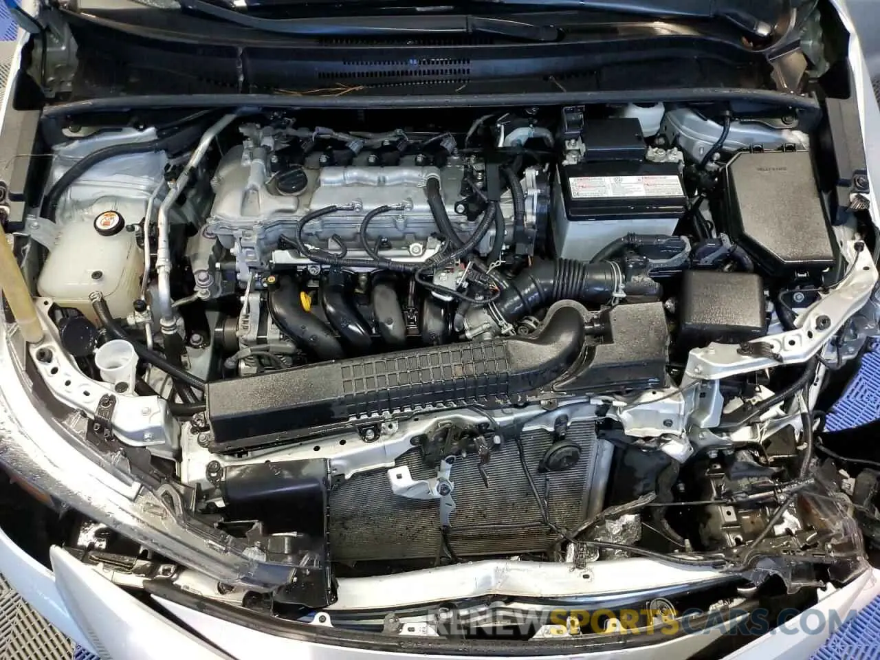 11 Photograph of a damaged car 5YFEPMAE7NP349933 TOYOTA COROLLA 2022