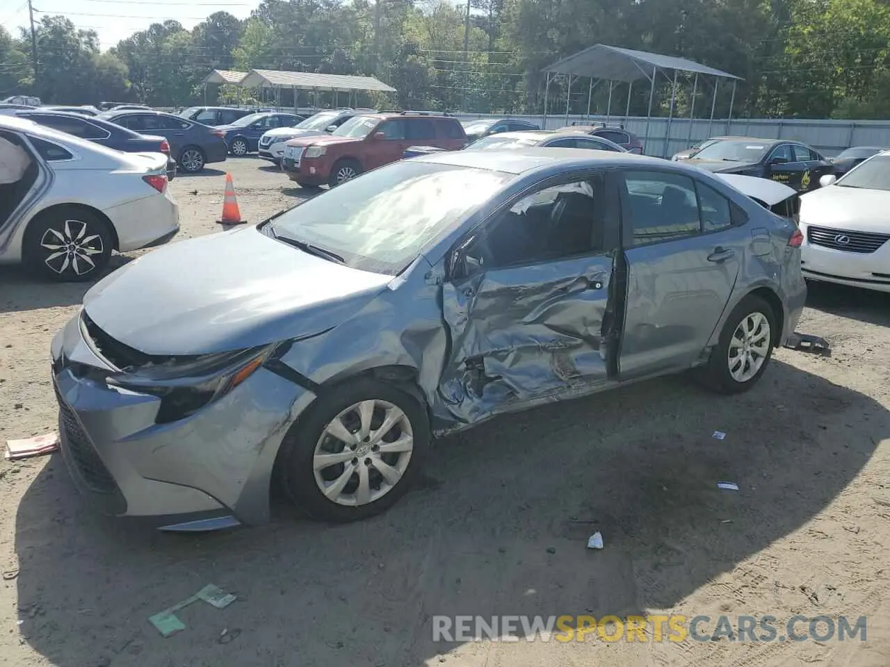 1 Photograph of a damaged car 5YFEPMAE7NP353304 TOYOTA COROLLA 2022
