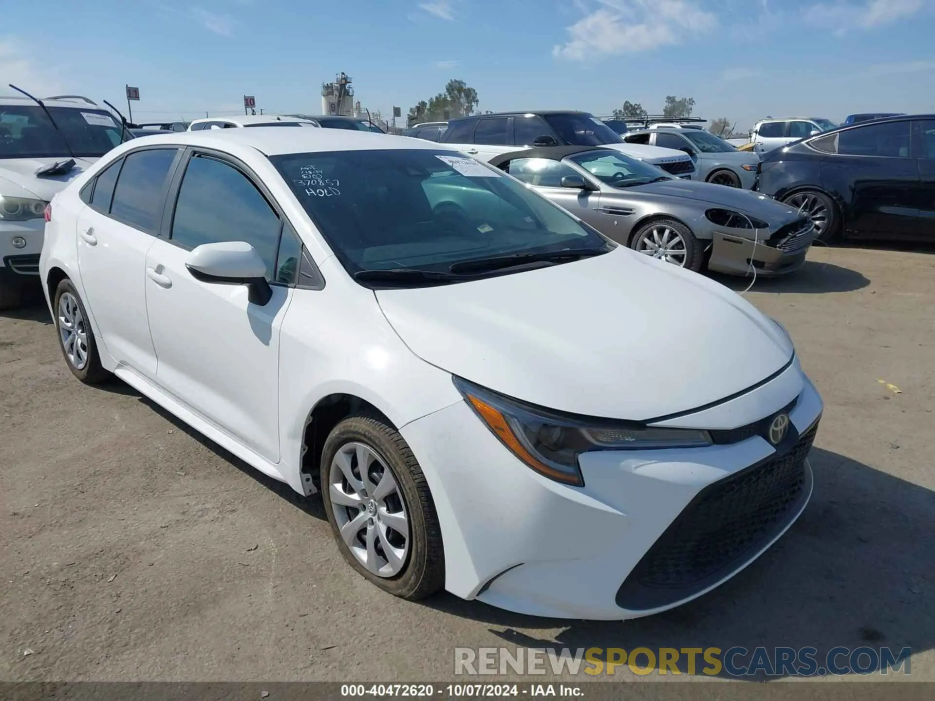 1 Photograph of a damaged car 5YFEPMAE7NP354324 TOYOTA COROLLA 2022