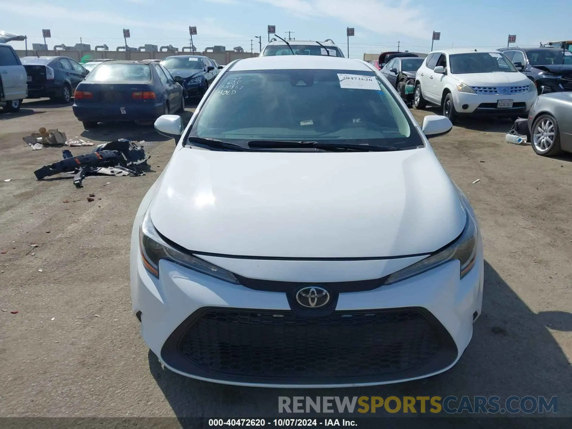 12 Photograph of a damaged car 5YFEPMAE7NP354324 TOYOTA COROLLA 2022
